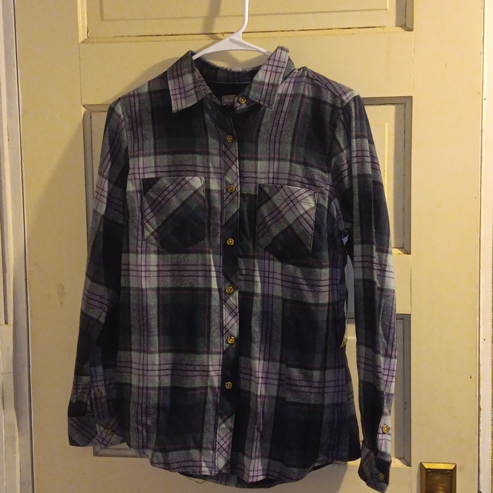 Brand New Victory Outfitters Button Down Shirt